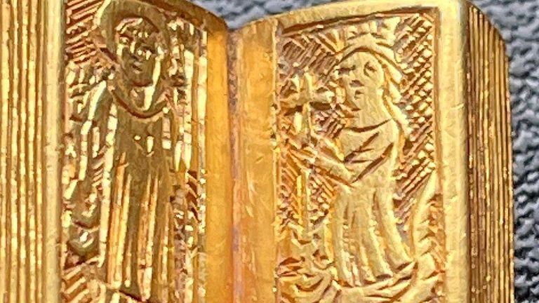 У Британії випадково знайшли рідкісну реліквію: про що мова (фото)